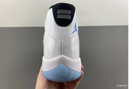 CT8012-104 CT8012-104 Jordan  Legend 11 Retro Blue 0730